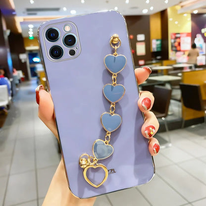 Funda con cadena y pulsera con forma de corazón chapado a la moda para iPhone 14, 15, 16 Pro Max Plus, funda a prueba de golpes